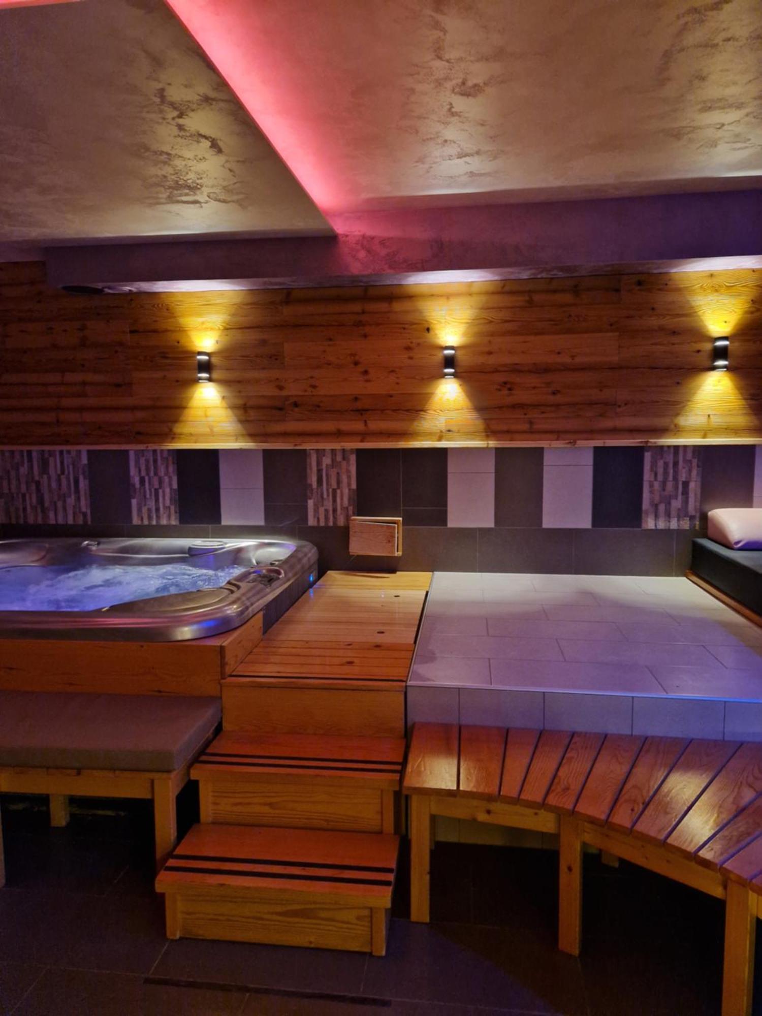 Relax Guest House Marjanca 로가스카슬라티나 외부 사진