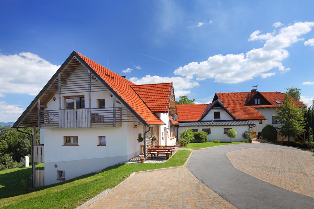 Relax Guest House Marjanca 로가스카슬라티나 외부 사진